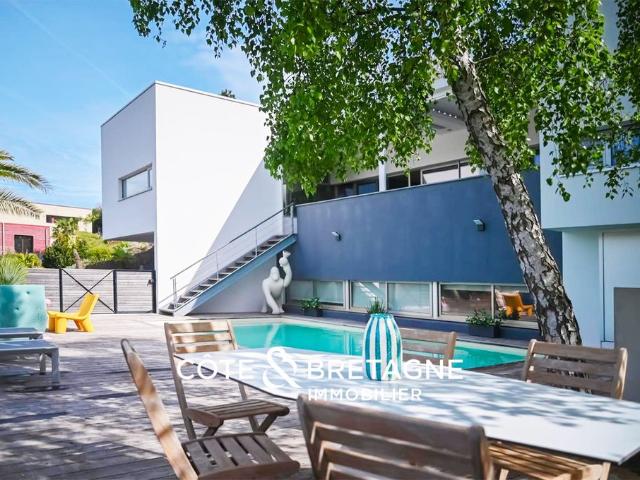 Maison de luxe de 6 pièces en vente à Saint Brieuc, Bretagne