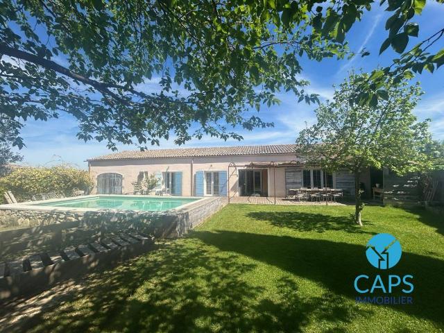 Maison de luxe de 6 pièces en vente à Sommières, France