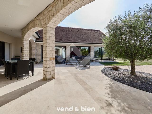 Maison de 6 pièces de luxe en vente à Taissy, France