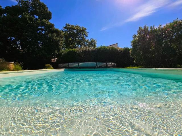 Maison de luxe de 6 pièces en vente à Vaux sur Mer, Nouvelle Aquitaine