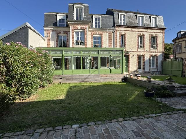 Maison de luxe de 7 chambres en vente à Honfleur, Normandie