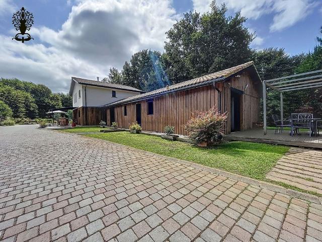 Maison de luxe de 7 pièces en vente à Mimizan, Nouvelle Aquitaine