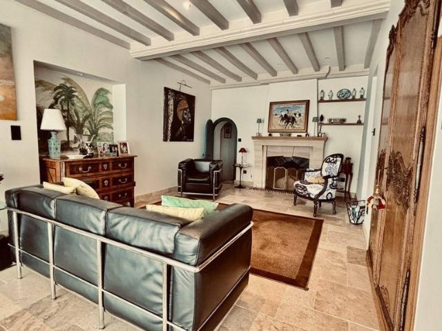 Maison de luxe de 7 pièces en vente à Ouistreham, Normandie