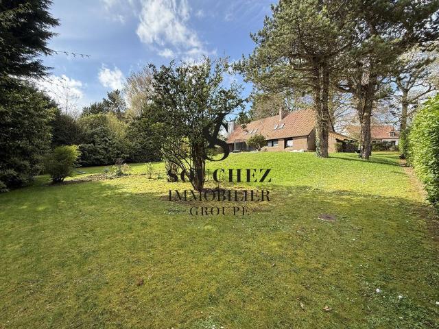 Maison de luxe de 7 pièces en vente à Anzin Saint Aubin, France
