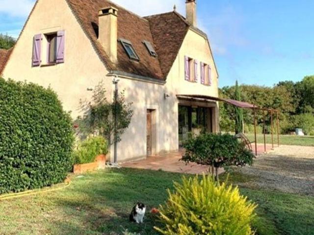 Maison de luxe de 7 pièces en vente à Cahors, France