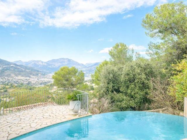 Maison de 7 pièces de luxe en vente à Nice, Provence Alpes Côte d'Azur