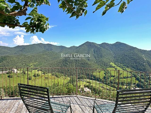 Maison de 7 pièces de luxe en vente à Eygluy Escoulin, Auvergne Rhône Alpes