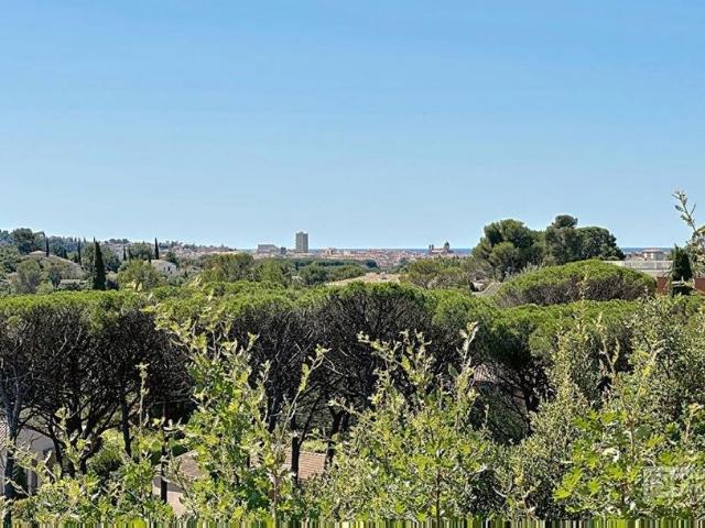Maison de luxe de 7 pièces en vente à Fréjus, Provence Alpes Côte d'Azur