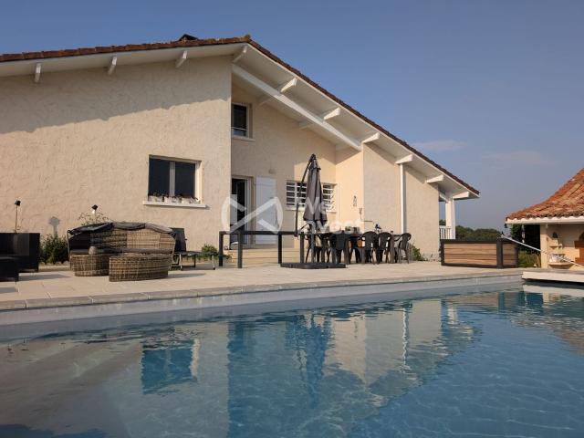 Maison de luxe de 7 pièces en vente à Gamarde les Bains, Nouvelle Aquitaine