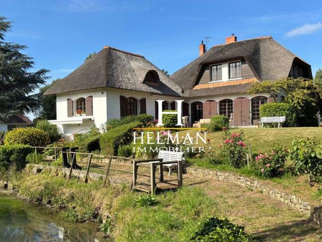 Maison de luxe de 7 pièces en vente à Haut Arques, France