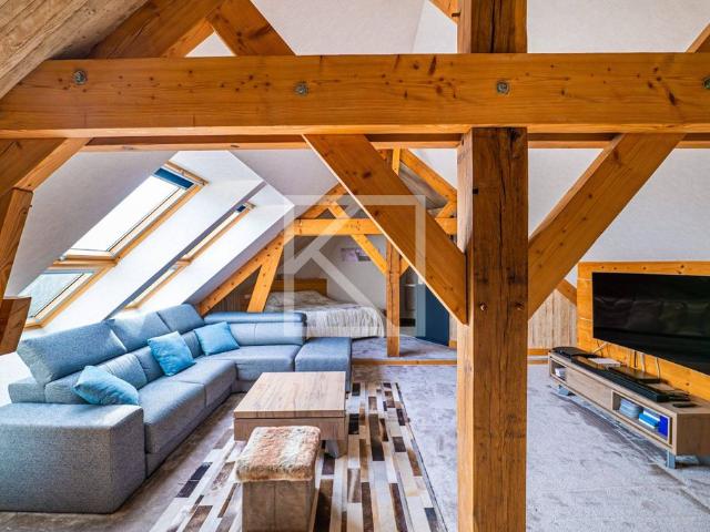 Maison de luxe de 7 pièces en vente à Le Mans, France