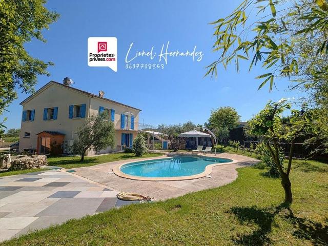 Maison de luxe de 7 pièces en vente à Les Plans, Occitanie