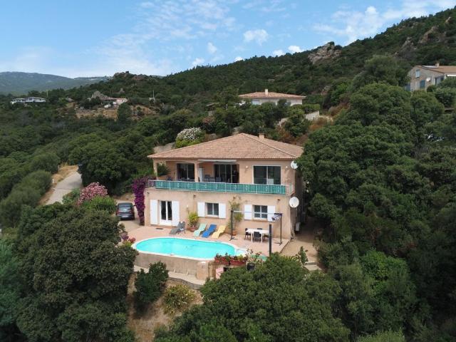Maison de luxe de 7 pièces en vente à Porto Vecchio, Corse