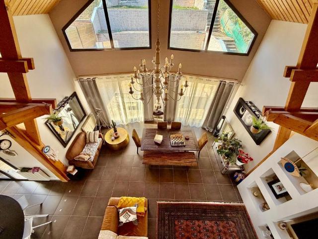 Maison de luxe de 7 pièces en vente à Précy sur Marne, France