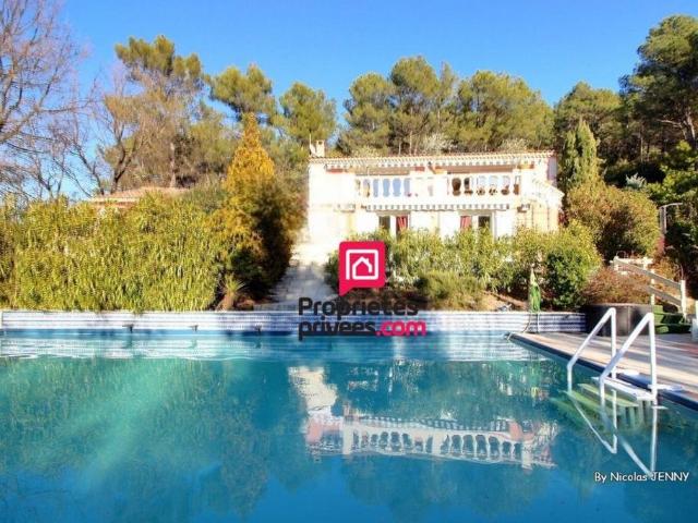 Maison de luxe de 7 pièces en vente à Saint Maximin la Sainte Baume, Provence Alpes Côte d'Azur