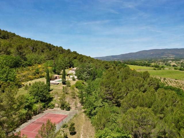 Maison de luxe de 7 pièces en vente à Villelaure, Provence Alpes Côte d'Azur