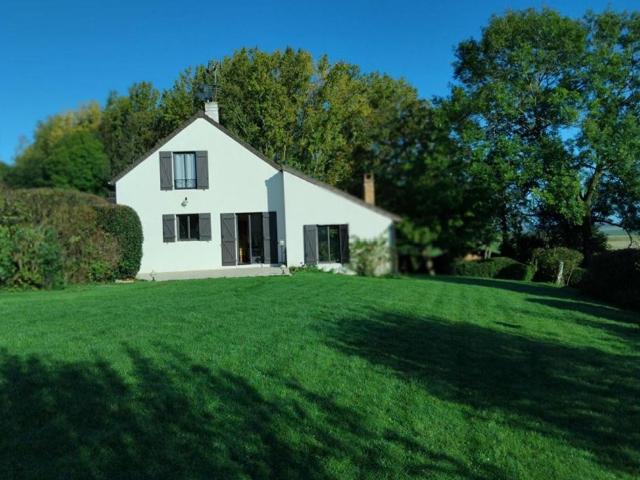 Maison de 7 pièces de luxe en vente à Wy dit Joli Village, France
