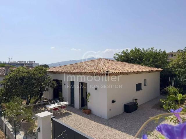 Maison de luxe de 81 m2 en vente Cannes, Provence Alpes Côte d'Azur