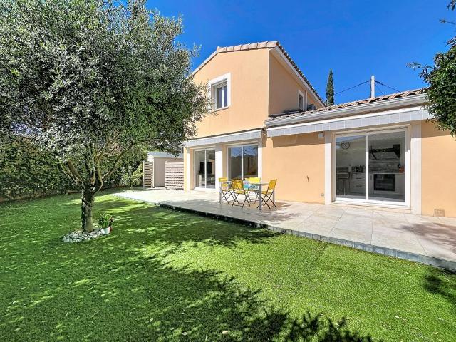 Maison de luxe de 87 m2 en vente Fréjus, France