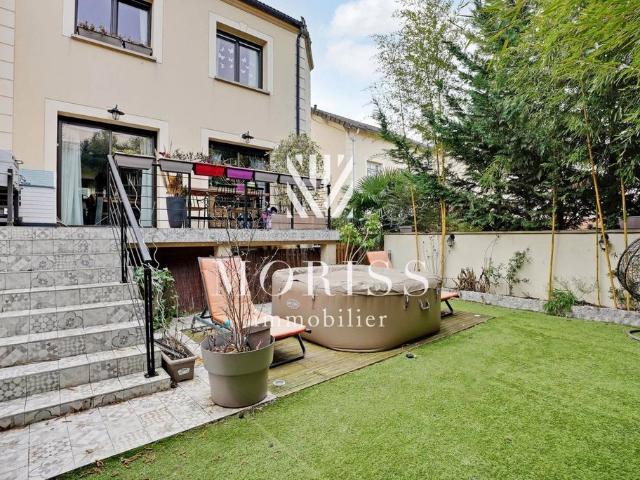 Maison de 8 pièces de luxe en vente à Montreuil, France