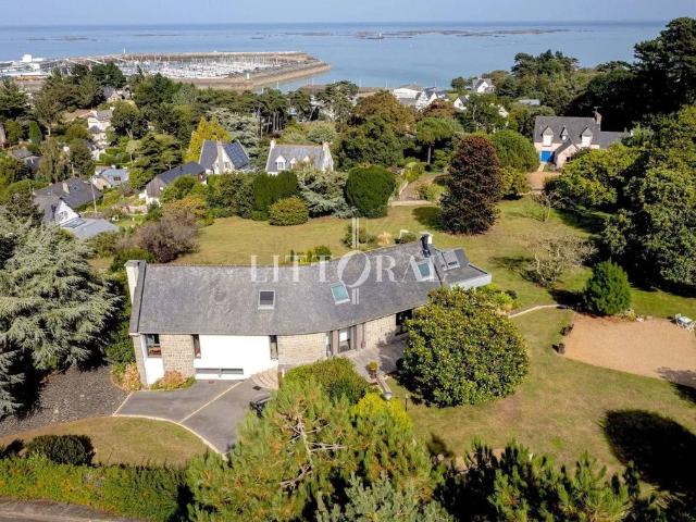 Maison de luxe de 8 pièces en vente à Binic, Bretagne