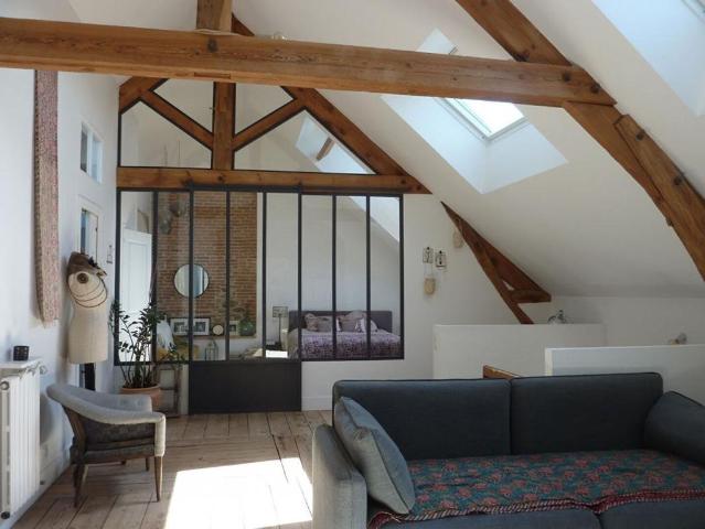 Maison de luxe de 8 pièces en vente à Cholet, France