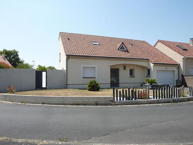 Maison de luxe de 8 pièces en vente à Cholet, Pays de la Loire