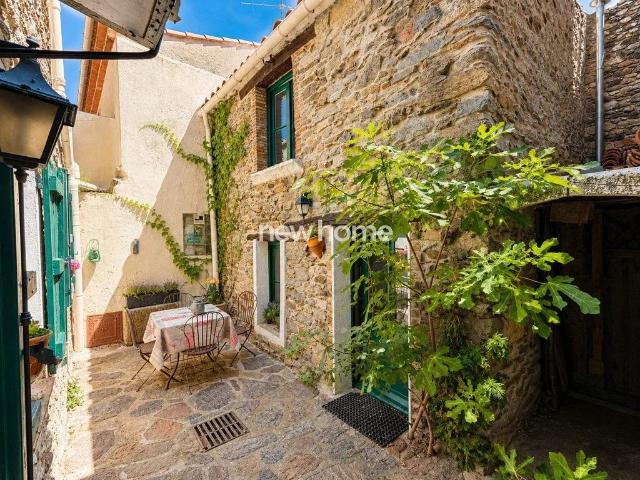 Maison de luxe de 8 pièces en vente à La Garde Freinet, France