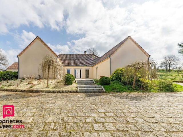 Maison de luxe de 8 pièces en vente à Le Dorat, Nouvelle Aquitaine