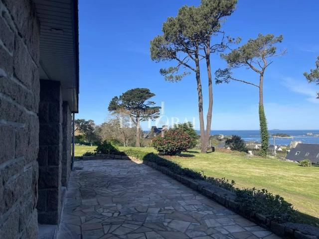 Maison de luxe de 8 pièces en vente à Penvénan, Bretagne