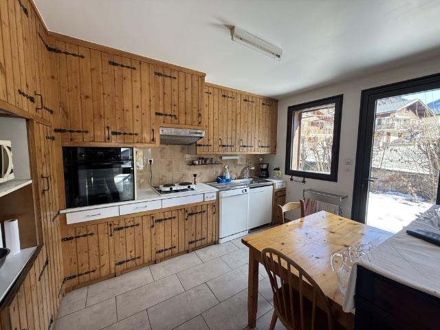 Maison de luxe de 9 pièces en vente à Bozel, Auvergne Rhône Alpes
