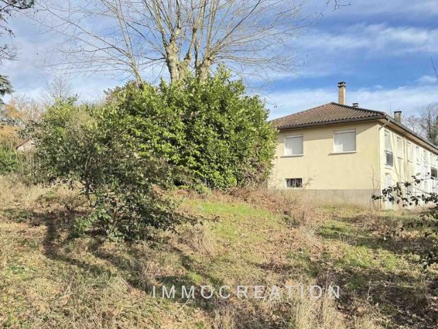 Maison de luxe de 9 pièces en vente à Écully, Auvergne Rhône Alpes