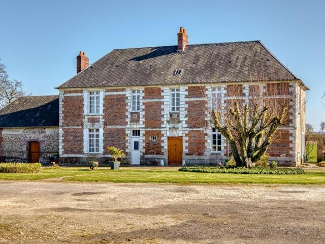 Maison de luxe de 9 pièces en vente à Goderville, Normandie