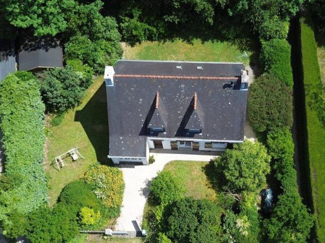 Maison de luxe de 9 pièces en vente à Larmor Baden, France