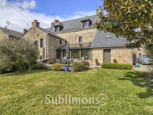 Maison de luxe de 9 pièces en vente à Theix, Bretagne