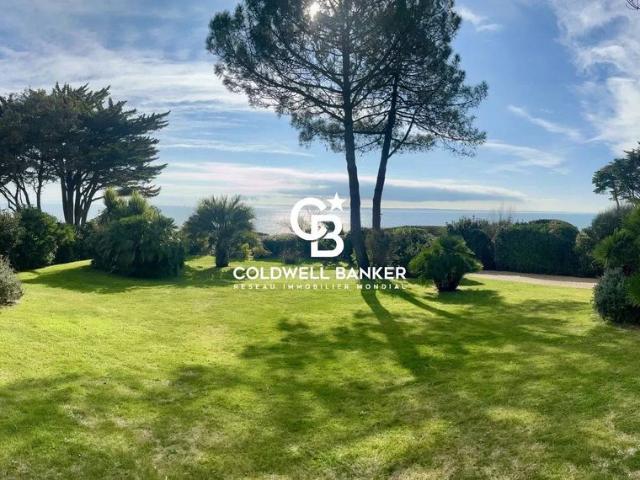 Maison de luxe de 13 pièces en vente à Pornic, France