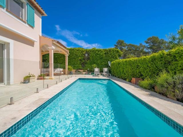 Maison de luxe de 101 m2 en vente Mougins, France