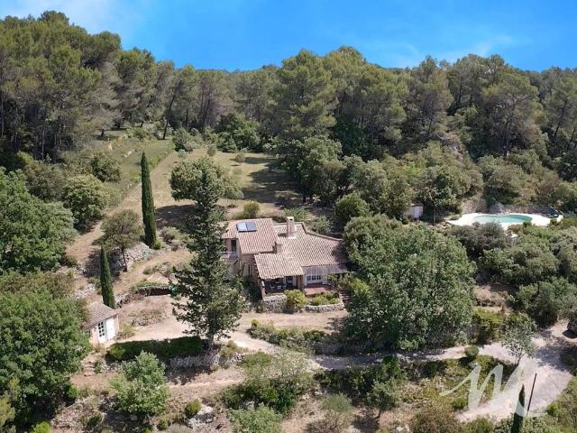Maison de luxe de 104 m2 en vente Barjols, France
