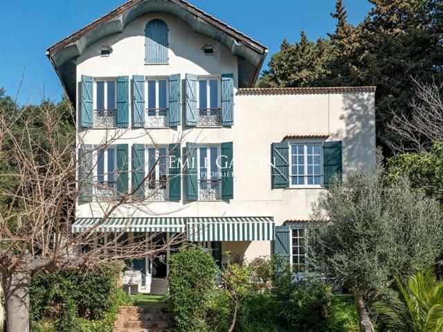 Maison de luxe de 10 pièces en vente à Tamaris sur Mer, Provence Alpes Côte d'Azur