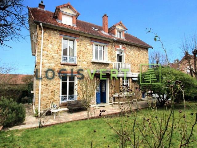 Maison de luxe de 10 pièces en vente à Villebon sur Yvette, Île de France