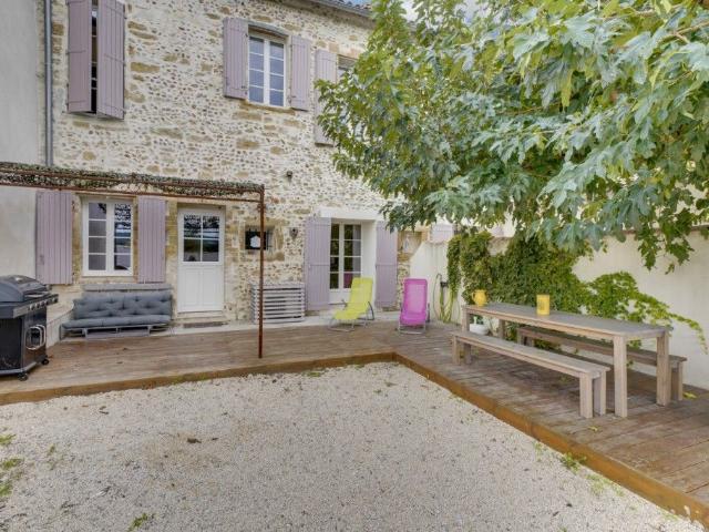 Maison de luxe de 10 pièces en vente à Avignon, Provence Alpes Côte d'Azur