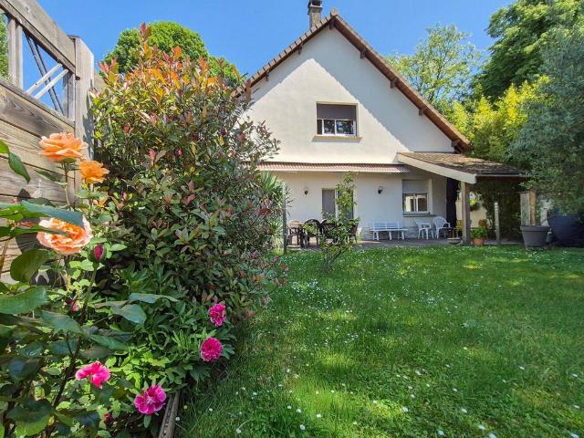 Maison de luxe de 10 pièces en vente à Morsang sur Orge, Île de France