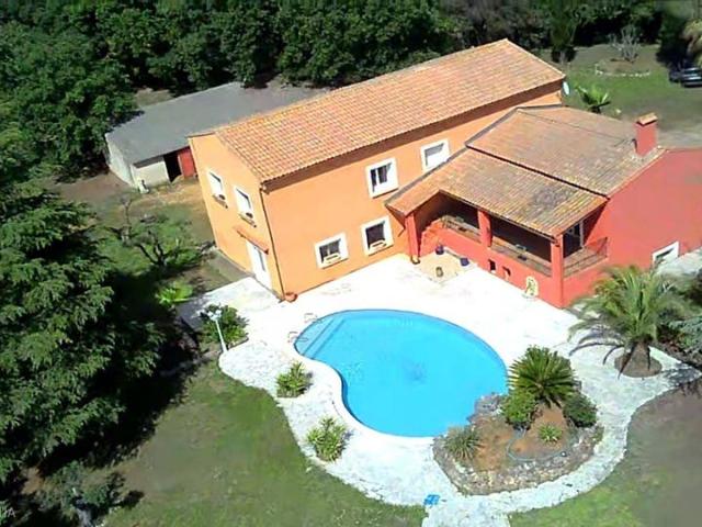 Maison de luxe de 10 pièces en vente à Saint Aunès, France