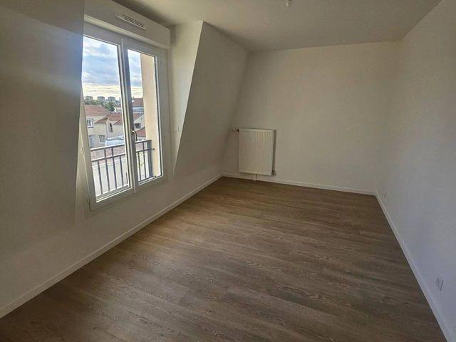 Maison de luxe de 110 m2 en vente Neuilly Plaisance, Île de France