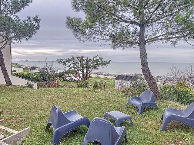 Maison de luxe de 110 m2 en vente Saint Jean le Thomas, Normandie
