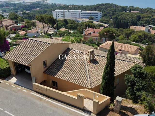 Maison de luxe de 118 m2 en vente Hyères, France