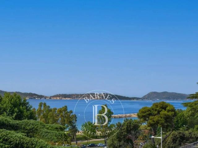 Maison de luxe en vente à Toulon, France