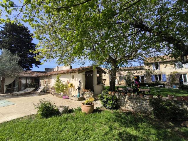 Maison de luxe de 11 pièces en vente à Eurre, Auvergne Rhône Alpes