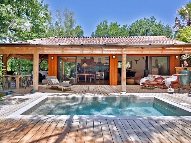 Maison de luxe de 11 pièces en vente à Lacanau, France
