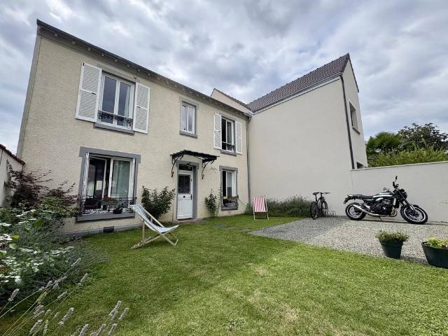 Maison de luxe de 120 m2 en vente Le Plessis Trévise, France